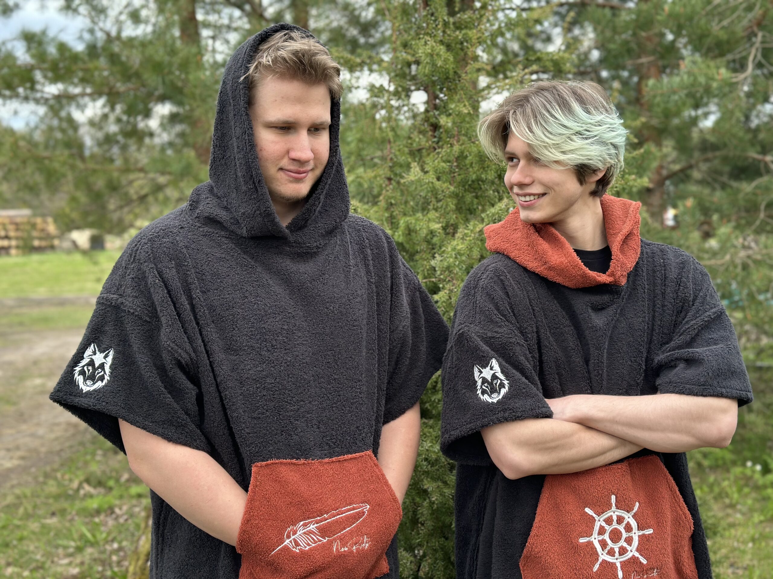 Varrukatega froteepontšo - Image 2